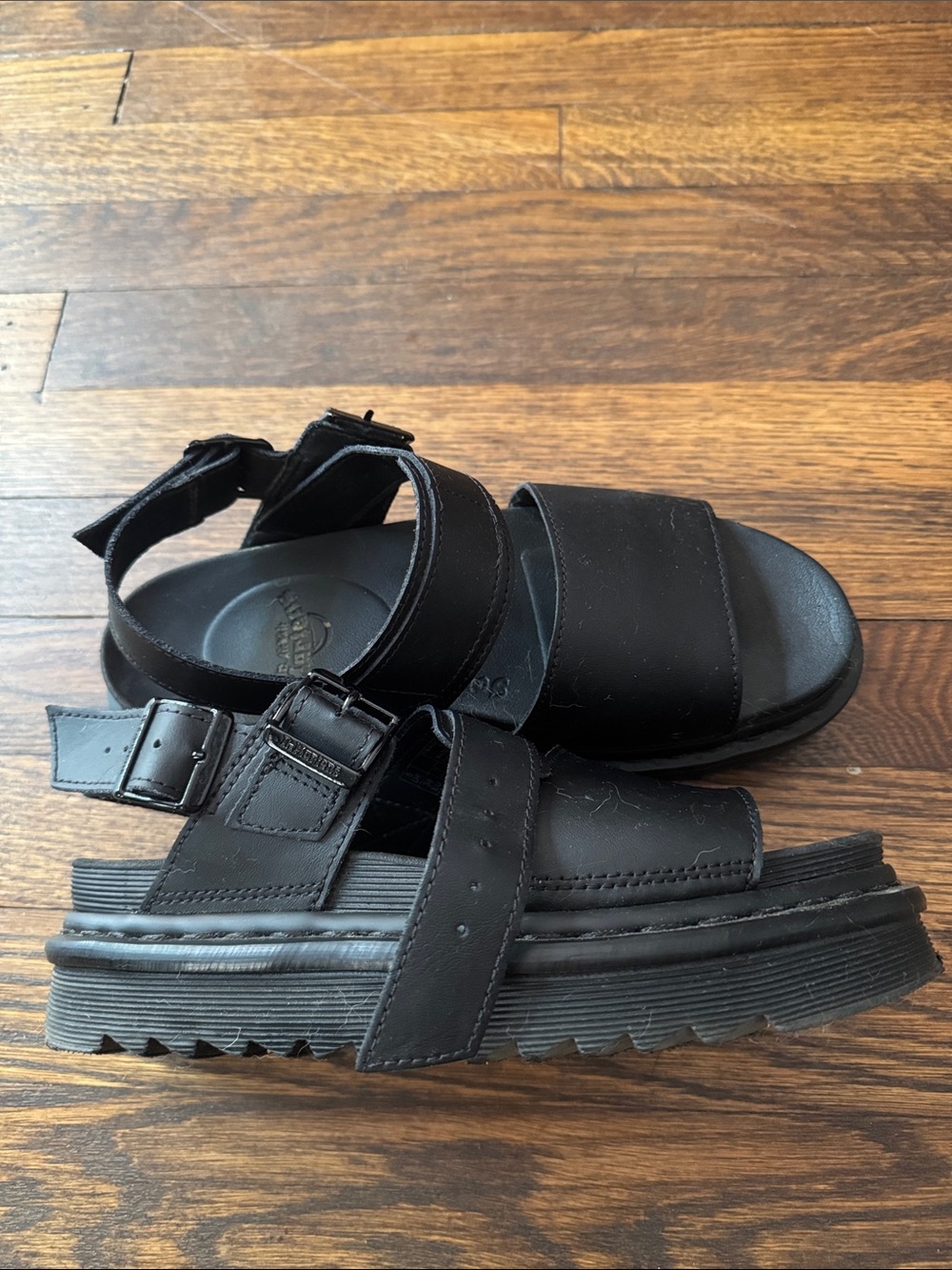 Dr Martens Voss Women’s Leather Strap Sandals